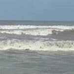 the sea level is rising at a rate of 5.8 mm per year in the bangladesh coastal regions