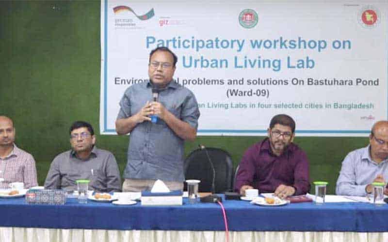 climate strike held in khulna university to prevent adverse effects of climate change