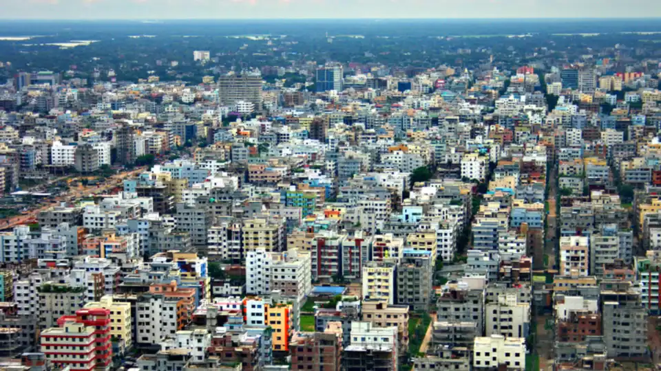 When Dhaka's Sky Turns Blue: 100% Electric Public Buses and PM 2.5 Drops