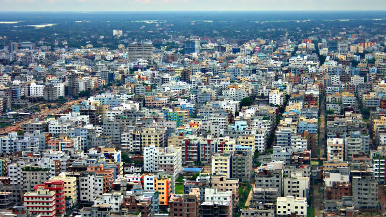 When Dhaka's Sky Turns Blue: 100% Electric Public Buses and PM 2.5 Drops