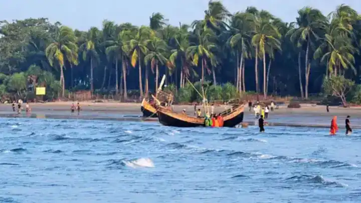 Bangladesh government’s historic decision to protect its coral Iland St. Martin: Tourist control and restrictions on overnight stays