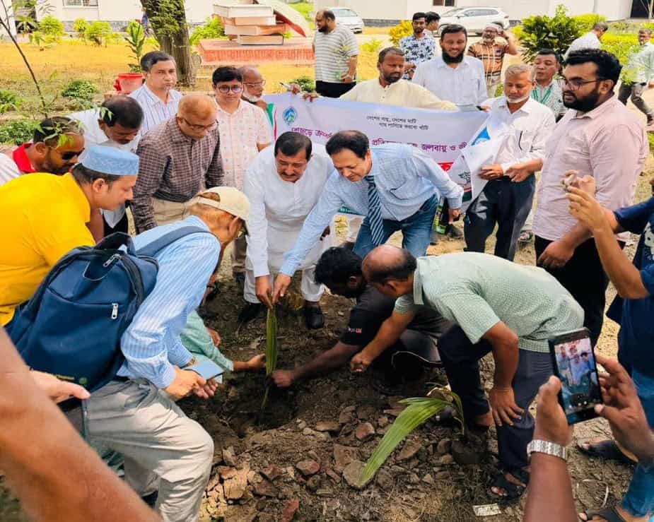 Inauguration of 1000 palm tree sapling planting programme in Rajshahi